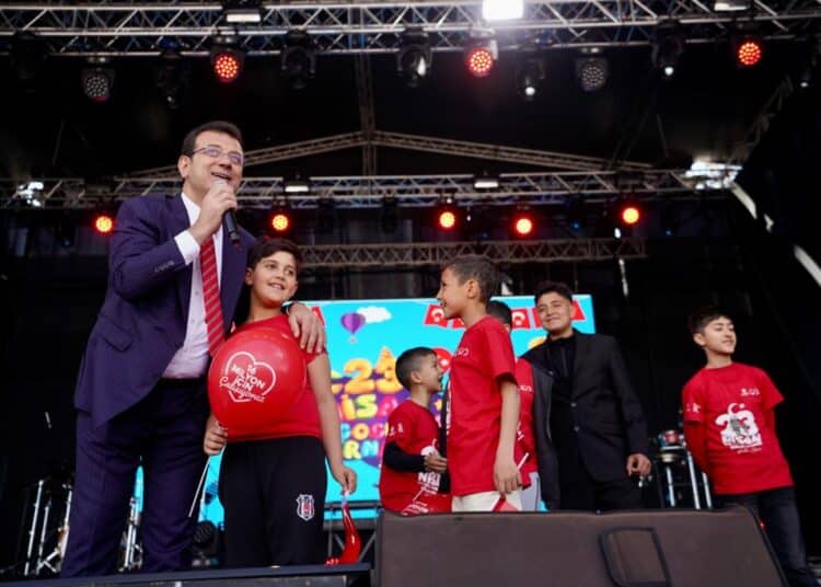 cocuklarimizin_onlari_dinleyen_ve_anlayan_yoneticilere_ihtiyaci_var_1682328240_kawr7t703jn_gallery_Image_ac317ad6e1