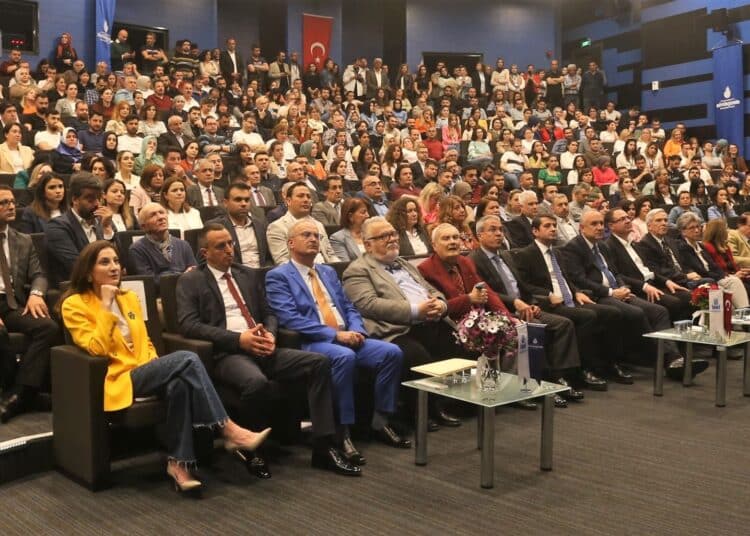 cumhuriyetimizin_100_yili_isiginda_iski_nin_90_kurulus_yildonumu_coskuyla_kutlandi_1685202540_leihe5tbat_gallery_Image_0b31d22bf4