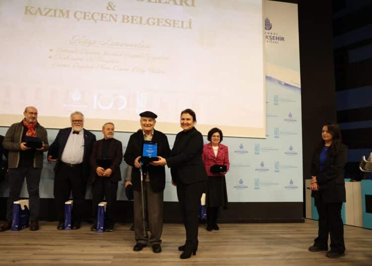 1_B1_A6110_4408fa3893