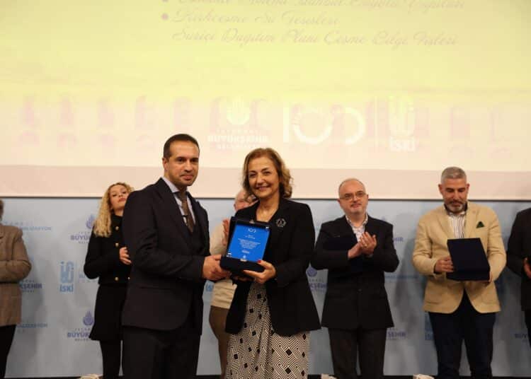 1_B1_A6245_e705f5c727