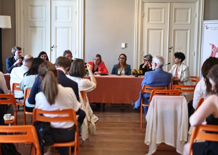 20240607_204850_0f4a470161