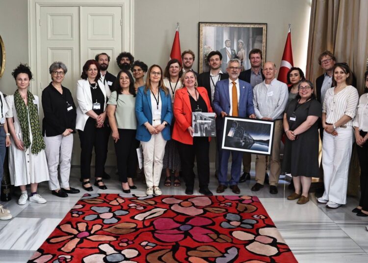 20240607_204900_80b880b440