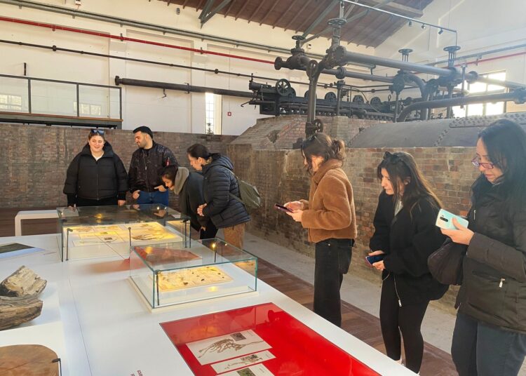 bfd09bd8-62fb-44b5-972e-6ed0f8441b8d